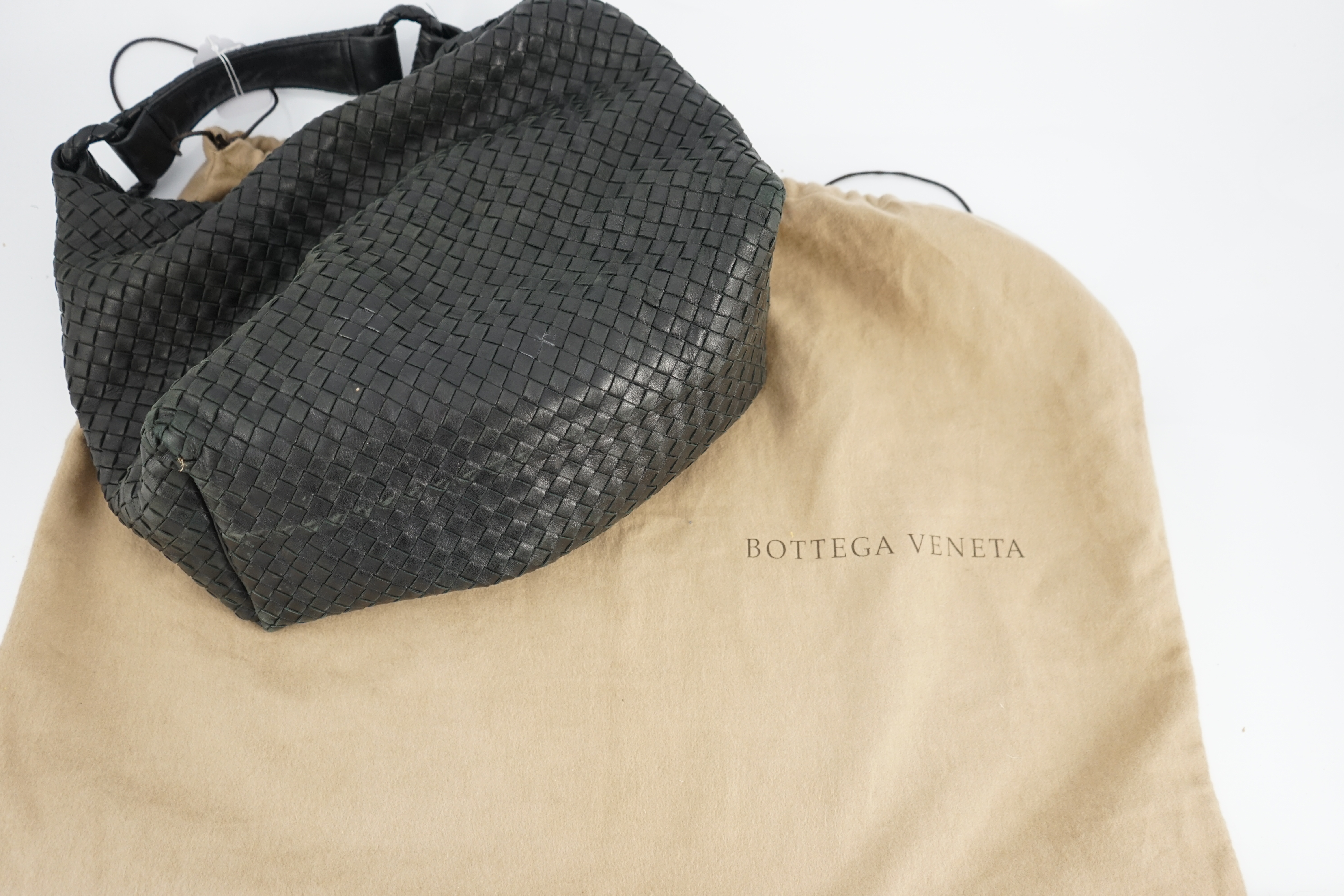 A Bottega Veneta intrecciato-weave medium black leather hobo bag, width 35cm, depth 15cm, height approx. 26cm